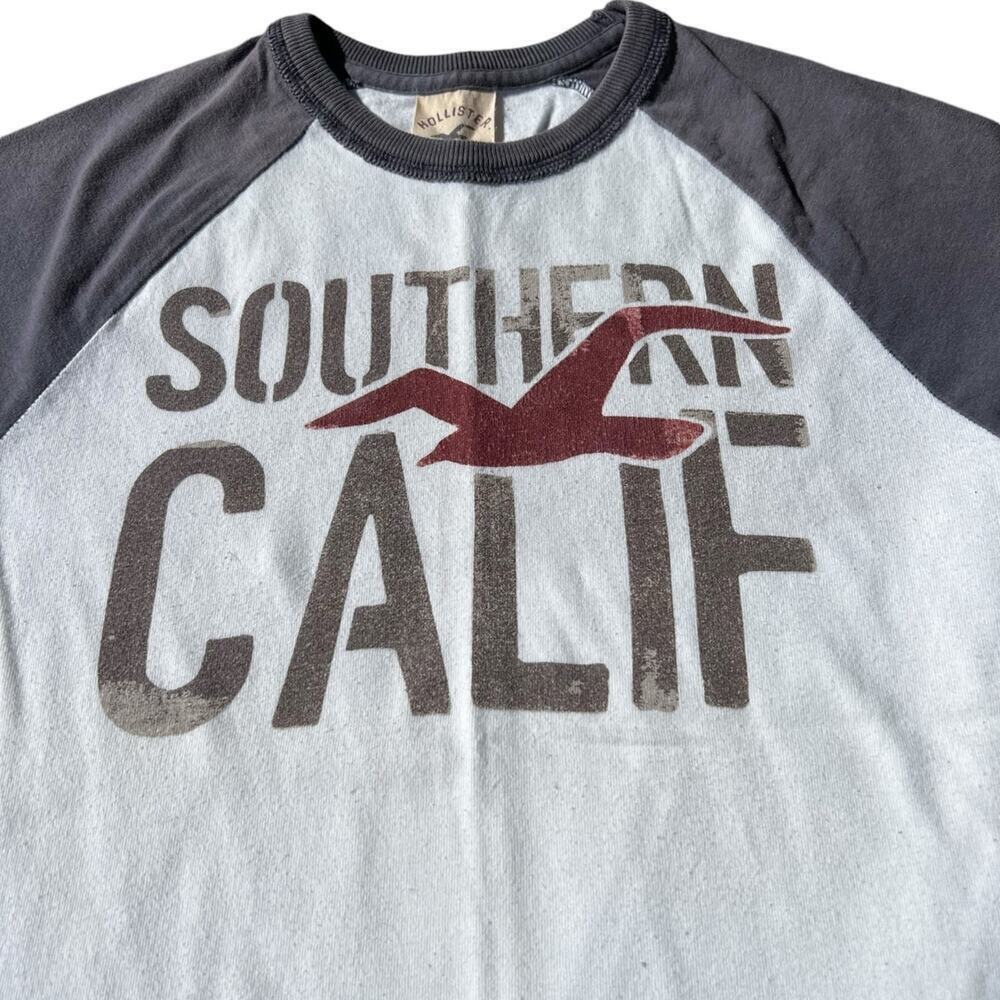 Hollister White with gray short sleeves, cotton, Men's size S